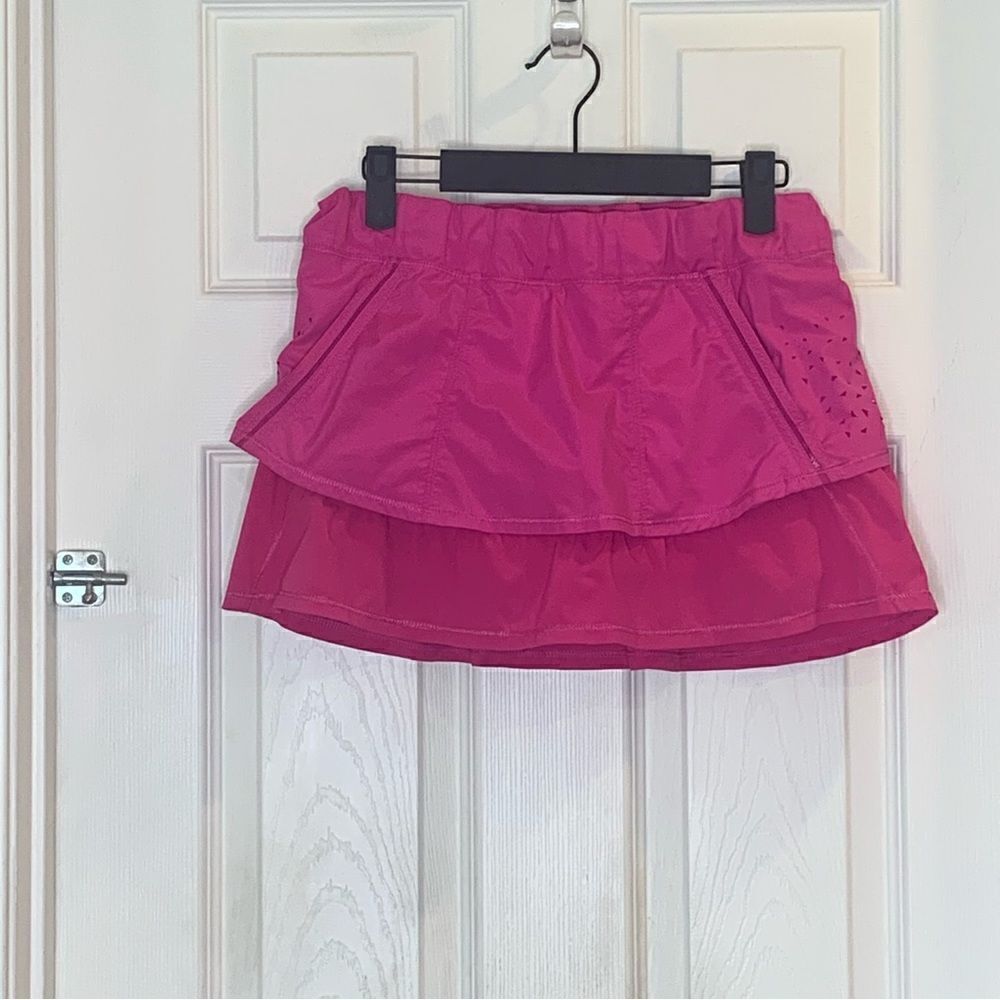 Lululemon In A Flash Skirt Skort Size  4 Paris Perfection